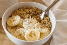 Healthy banana oats breakfast ready in 5 minutes
